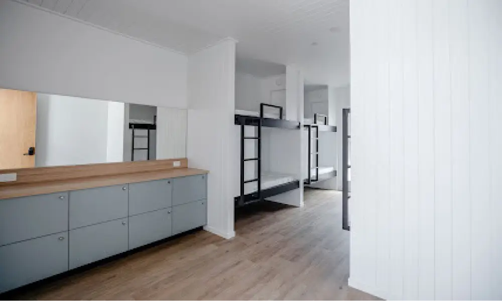 carpentry-services-hotel-noossa-lrz-construction4