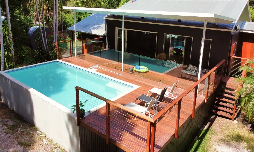 lrz-construction-carpentry-sunshine-coast-decks-and-patios2